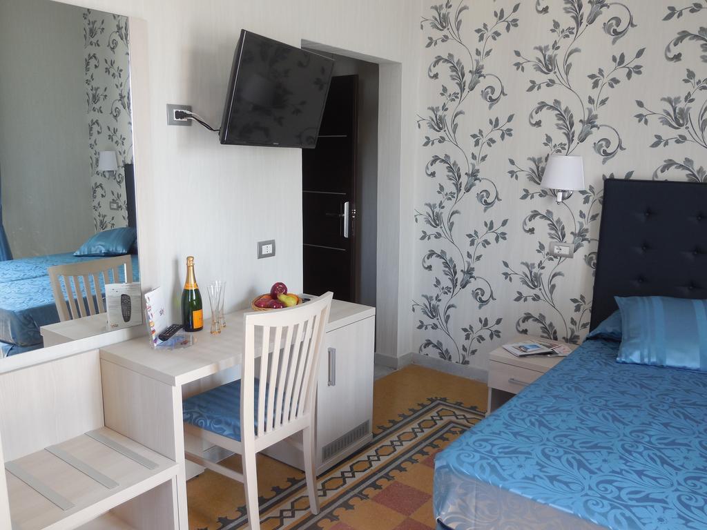 Affittacamere Domus Laurae 3*