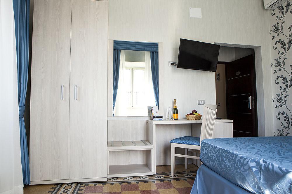Domus Laurae 3* Roma