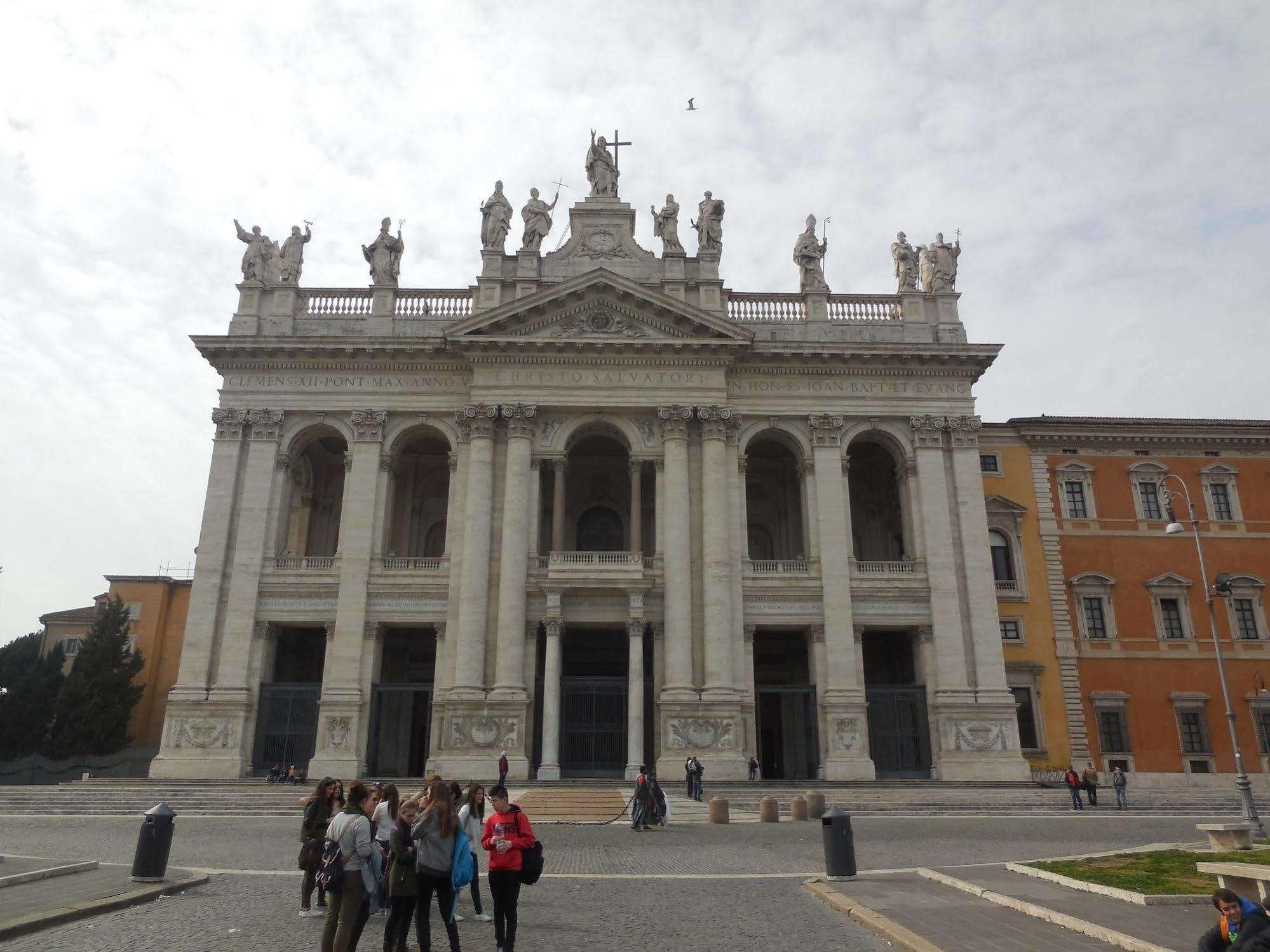 Domus Laurae Roma